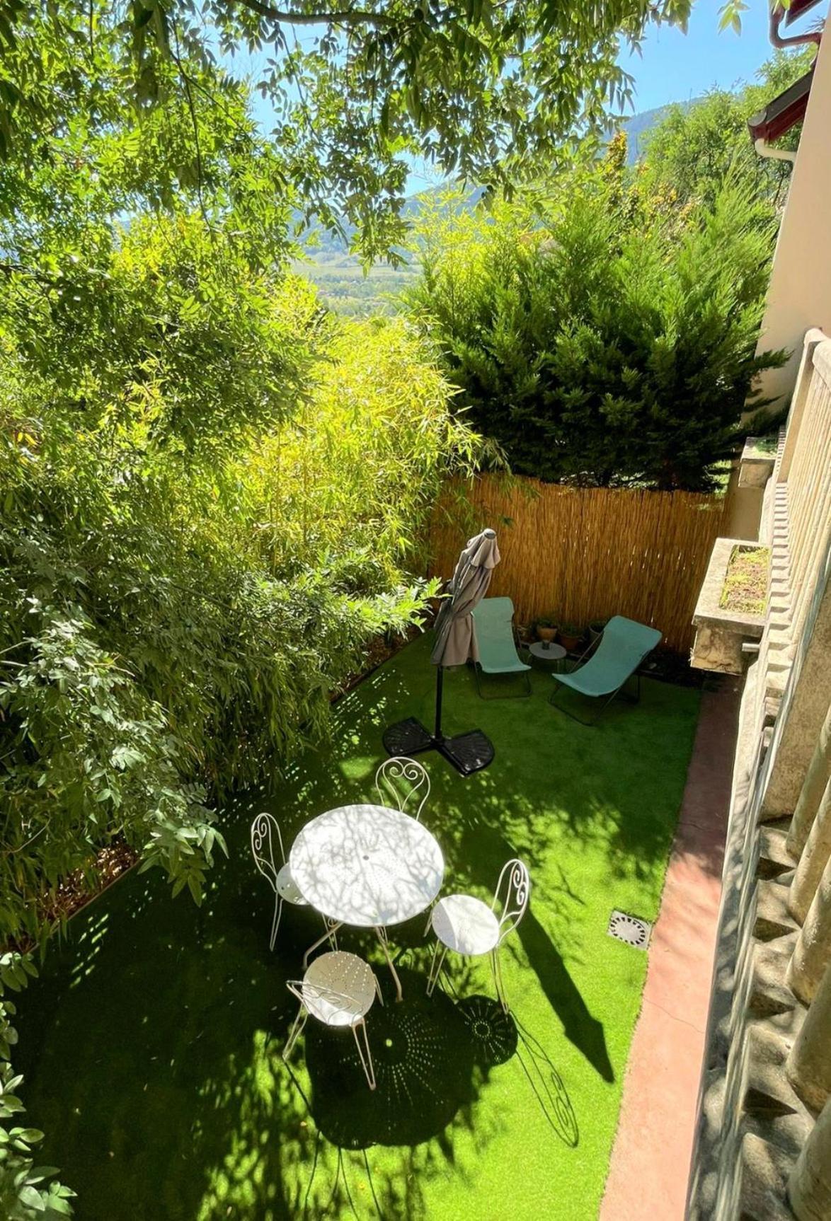 Les Bambous - Rez De Jardin Millau Centre - Parking Privatif, Wifi Appartement Buitenkant foto